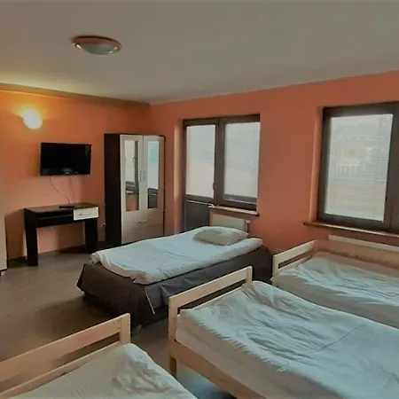 Hostel Pola *