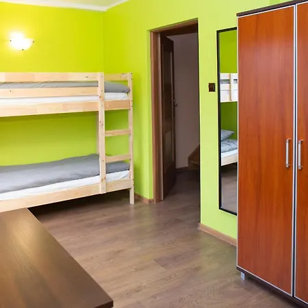Pola Hostel *